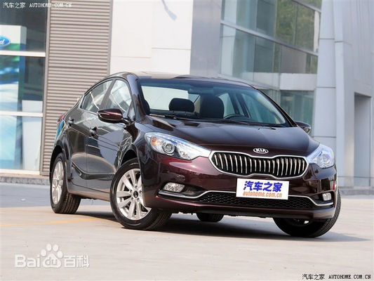K3 Kia Subcompact 4 Kapılı Sedan Yüksek çözünürlüklü dokunmatik ekranla
